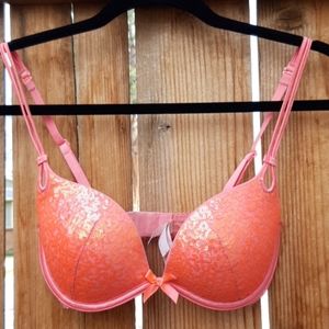 Victoria's secret plunge push up bra pink sequin
